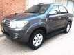 Toyota Fortuner SR5 MT 3000CC TD 4X4