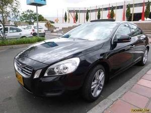 Volvo S60 T4 MT 1600CC T