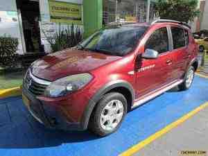 Renault Sandero Stepway MT 1600CC AA