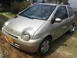 Renault Twingo DYNAMIQUE MT 1200CC 16V