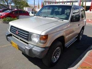 Mitsubishi Montero V12 MT 2600CC 3P NAL