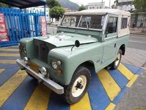 Land Rover Santana