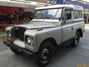 Land Rover Santana