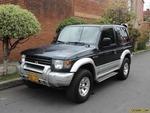 Mitsubishi Montero V11 MT 2400CC 3P