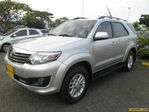 Toyota Fortuner URBANA MT 2700CC AA AB ABS