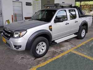 Ford Ranger 2.5 MT 2500CC 4X4