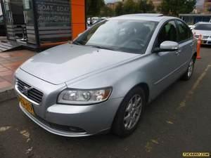 Volvo S40