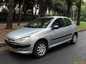 Peugeot 206 X DESING MT 1400CC 5P