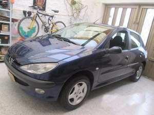 Peugeot 206 XR MT 1400CC 5P