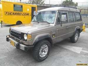 Mitsubishi Montero L047 WAGON MT 2600CC 5P