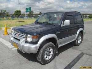 Mitsubishi Montero 2.4 MT 2400CC 3P