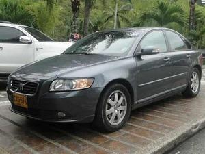 Volvo S40 2.4i TP 2400CC