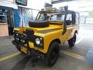 Land Rover Santana