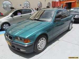 BMW Serie 3 318 i