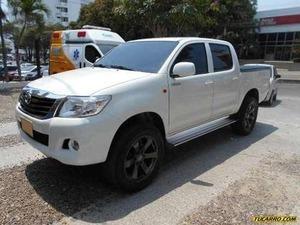 Toyota Hilux IMV MT 2500CC 4X2 TD