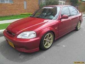 Honda Civic VTI MT 1600CC