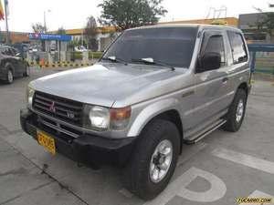 Mitsubishi Montero 3.0 MT 3000CC