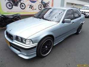 BMW Serie 3 325 i