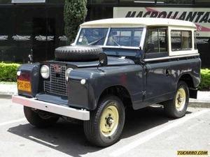 Land Rover Santana