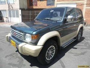 Mitsubishi Montero