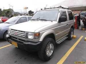 Mitsubishi Montero V13 MT 3000CC 3P