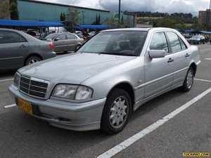 Mercedes Benz Clase C 240C ELEGANCE AT 2.4L A/A ABS