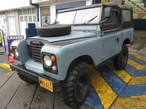 Land Rover Santana