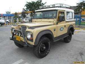 Land Rover Santana