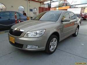 Skoda Octavia Ambiente MT 1600CC