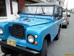 Land Rover Santana