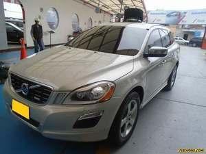 Volvo XC60 T6 AWD R-DESING AT 3000CC 4X4