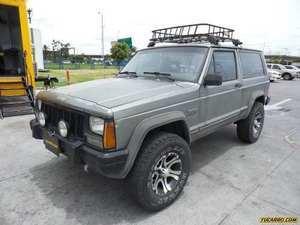 Jeep Cherokee RENEGADE MT 4000CC