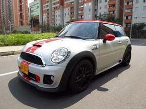 Mini Cooper R56 JOHN COOPER WORKS COUPE MT 1600CC 3P T TC CT