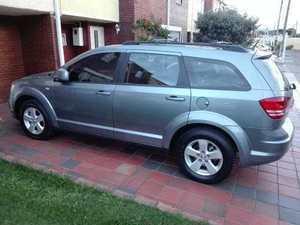 Dodge Journey SXT AT 2700CC 7PSJ 4X2