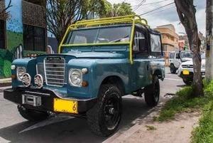 Land Rover Santana