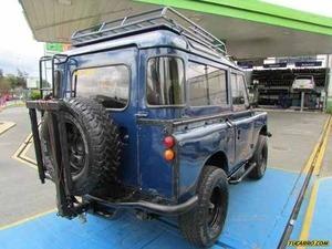 Land Rover Santana