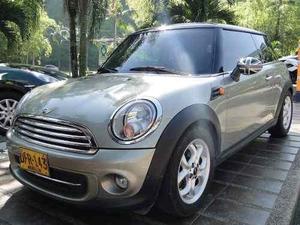 Mini Cooper R56 1.6 COUPE MT 1600CC 3P