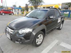 Fiat Strada ADVENTURE LOCKER DOBLE CABINA MT 1600CC