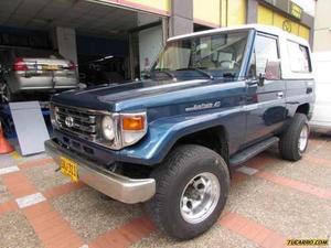 Toyota Land Cruiser FZJ75 MT 4500CC