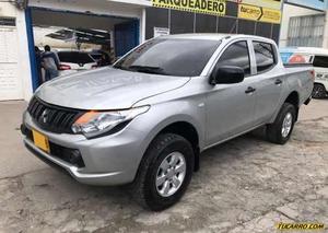 Mitsubishi L200 ADVANCER MT 2500CC 4X4 TD FE