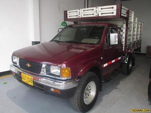 Chevrolet LUV 2.7 MT