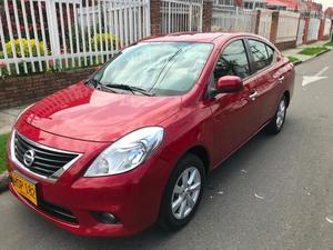 Nissan Versa ADVANCE MT