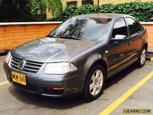 Volkswagen Jetta TRENDLINE MT 2000CC CT FE