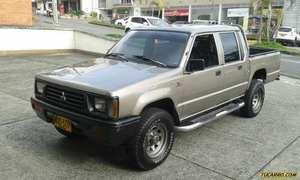 Mitsubishi L200 2.0L MT 2000CC 4X4