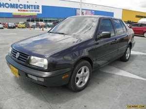 Volkswagen Vento CL MT 1800CC