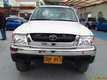 Toyota Hilux 2.4 MT 2400CC 4X4