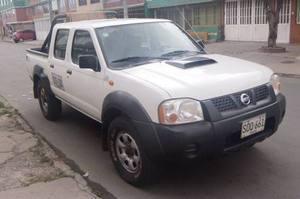 Nissan Frontier NP300 MT 2500CC 4X4 DIESEL