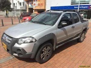 Fiat Strada ADVENTURE LOCKER DOBLE CABINA MT 1600CC