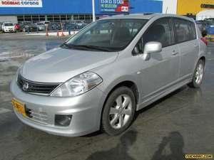 Nissan Tiida PREMIUM HB