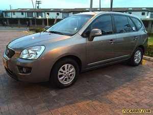 Kia Carens RONDO EX MT 2000 CC 2 AB 7P